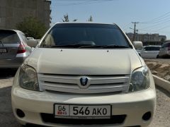 Сүрөт унаа Toyota Ist