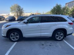 Сүрөт унаа Toyota Highlander