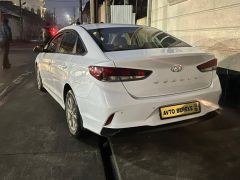 Photo of the vehicle Hyundai Sonata