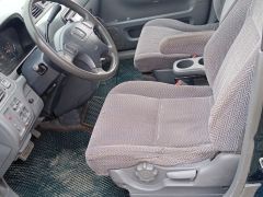 Сүрөт унаа Honda CR-V