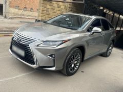 Photo of the vehicle Lexus RX