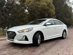 Photo of the vehicle Hyundai Sonata