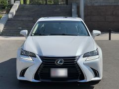 Photo of the vehicle Lexus GS