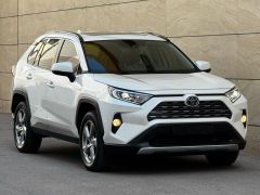 Сүрөт унаа Toyota RAV4