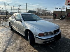 Photo of the vehicle BMW 5 Series