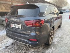 Сүрөт унаа Kia Sorento