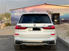 Фото авто BMW X7