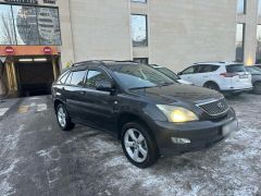 Photo of the vehicle Lexus RX