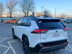 Сүрөт унаа Toyota RAV4