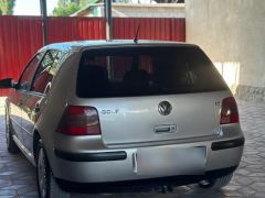 Фото авто Volkswagen Golf