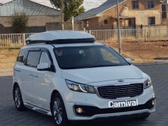 Фото авто Kia Carnival