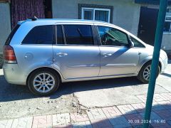 Фото авто Opel Zafira