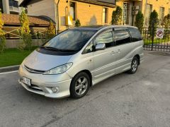 Фото авто Toyota Estima