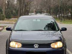 Photo of the vehicle Volkswagen Golf