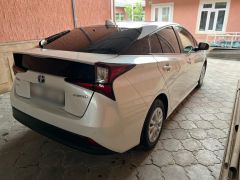 Фото авто Toyota Prius