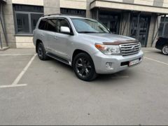 Сүрөт унаа Toyota Land Cruiser