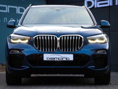 Photo of the vehicle BMW X5