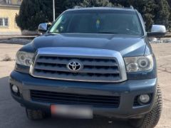 Фото авто Toyota Sequoia