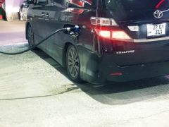 Сүрөт унаа Toyota Alphard