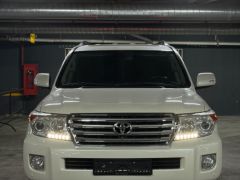 Сүрөт унаа Toyota Land Cruiser