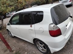 Photo of the vehicle Honda Fit