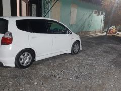 Photo of the vehicle Honda Fit