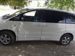 Фото авто Toyota Estima