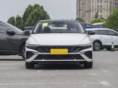 Сүрөт унаа Hyundai Elantra