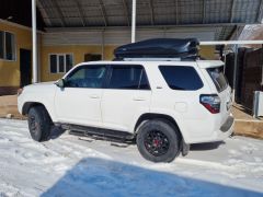 Сүрөт унаа Toyota 4Runner