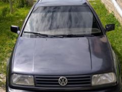 Фото авто Volkswagen Vento