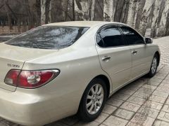 Photo of the vehicle Lexus ES