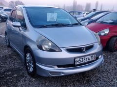 Фото авто Honda Fit