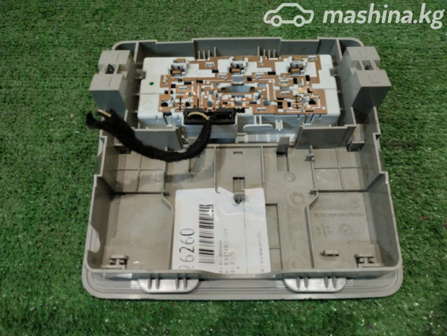 Запчасти и расходники - Плафон салонный j300