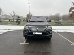 Photo of the vehicle Lexus LX