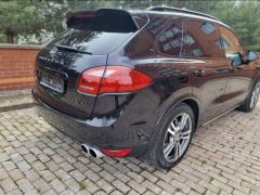 Сүрөт унаа Porsche Cayenne