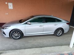 Photo of the vehicle Hyundai Sonata