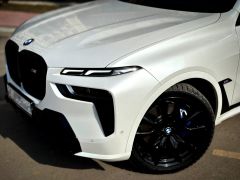 Фото авто BMW X7