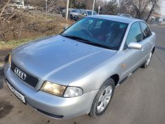 Сүрөт унаа Audi A4