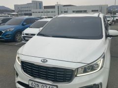 Сүрөт унаа Kia Carnival