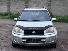 Сүрөт унаа Toyota RAV4