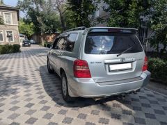 Сүрөт унаа Toyota Kluger