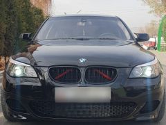 Photo of the vehicle BMW 5 Series