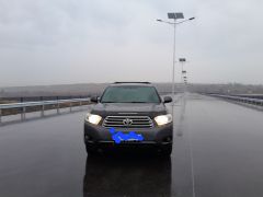 Сүрөт унаа Toyota Highlander