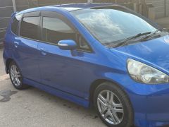 Фото авто Honda Fit