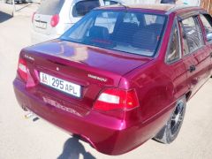 Сүрөт унаа Daewoo Nexia