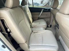 Сүрөт унаа Toyota Highlander