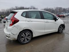 Photo of the vehicle Honda Fit