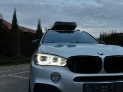 Photo of the vehicle BMW X5