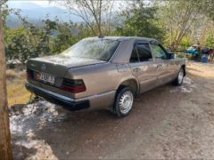 Фото авто Mercedes-Benz W124