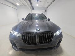 Фото авто BMW X7